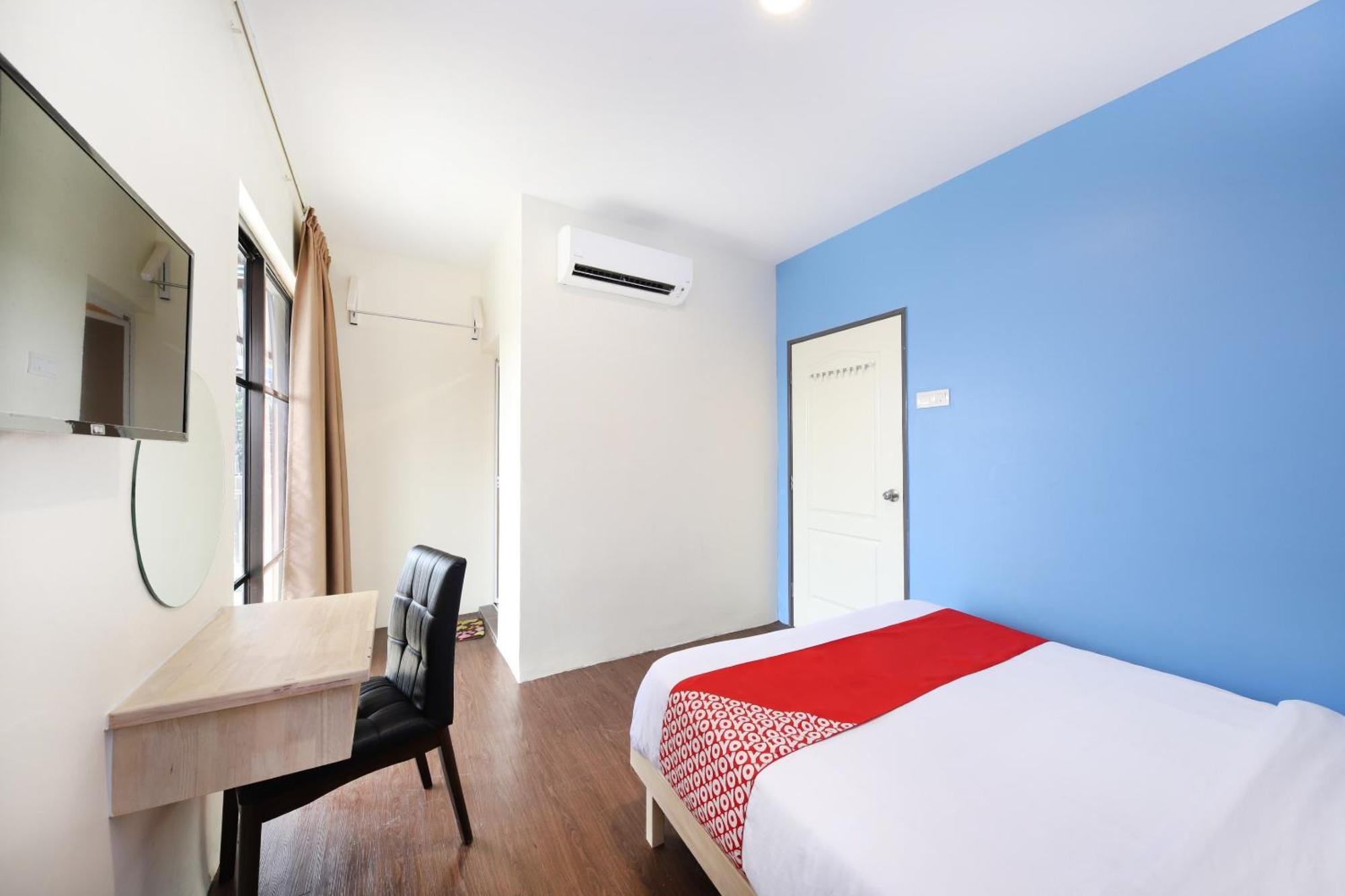 Oyo 778 Bmw 2 Hotel Muar Esterno foto